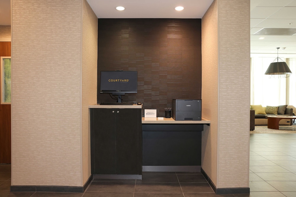 Courtyard by Marriott Port St. Lucie Tradition - photo 16