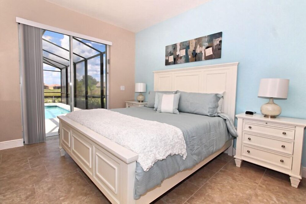 Ov3435 Solterra Resort 5 Bed 4.5 Baths Villa - photo 4