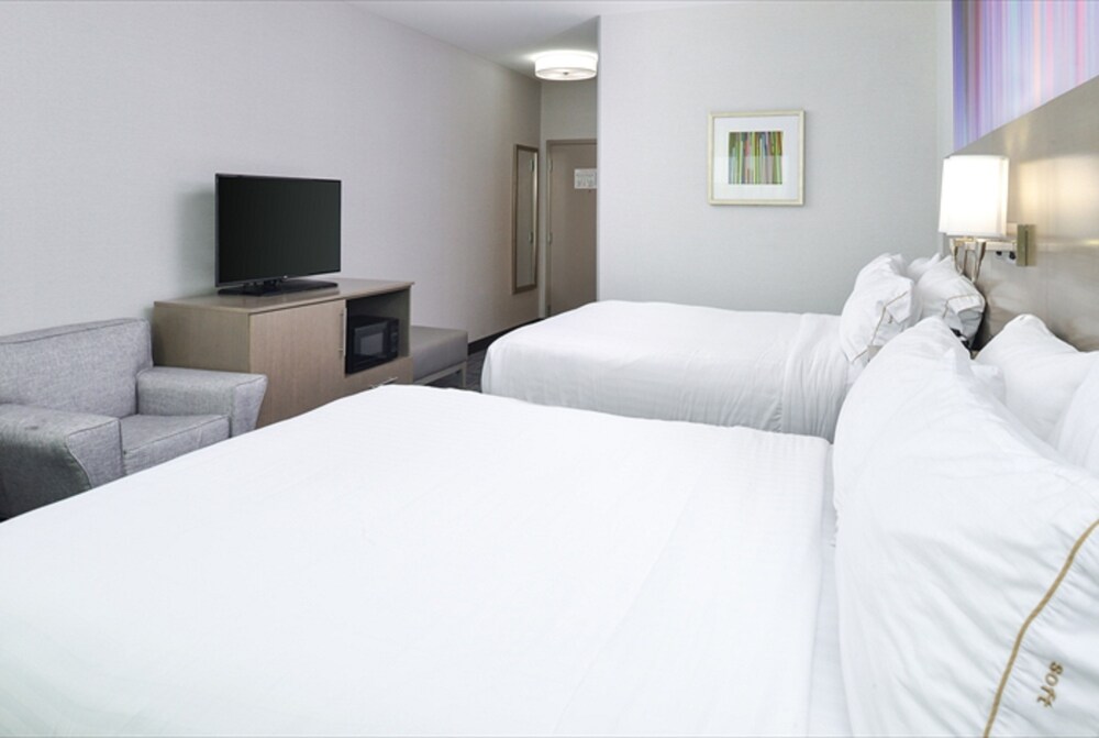 Holiday Inn Express & Suites Shippensburg by IHG - photo 31