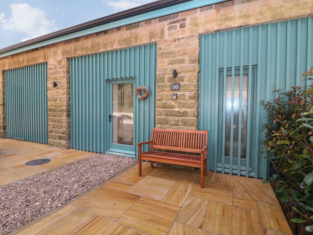 Oak Cottage — 4-Star Luxury Hotel in Sheffield, United Kingdom