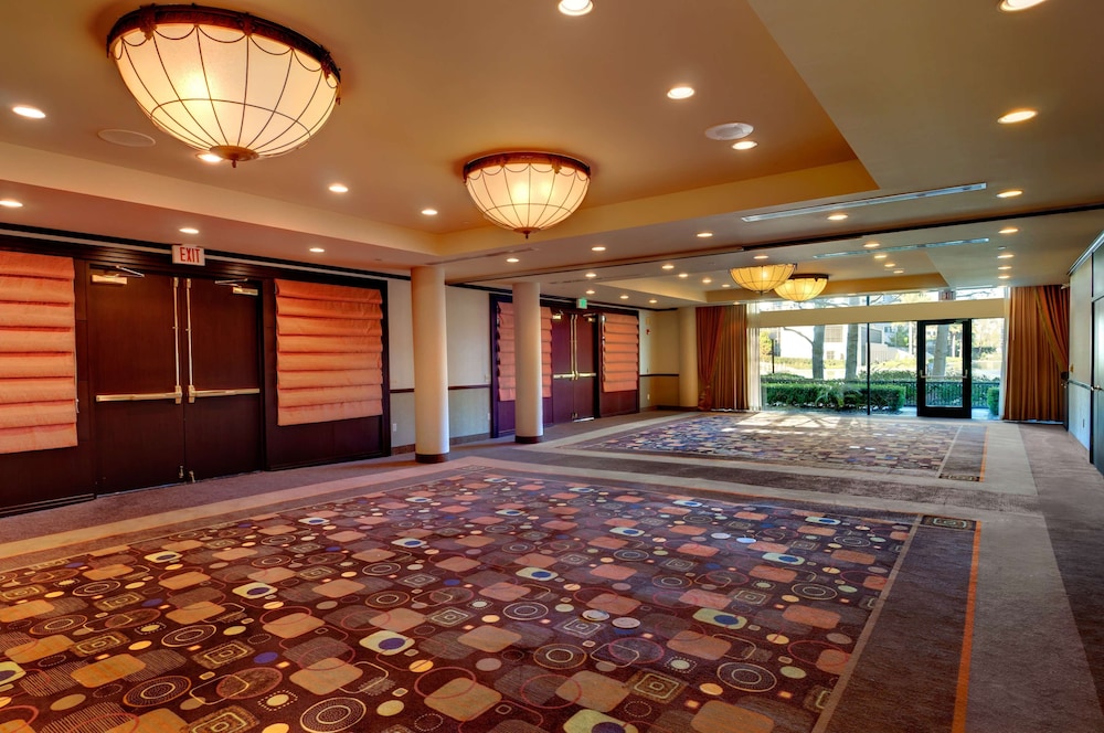 Orange County Hotel - photo 37