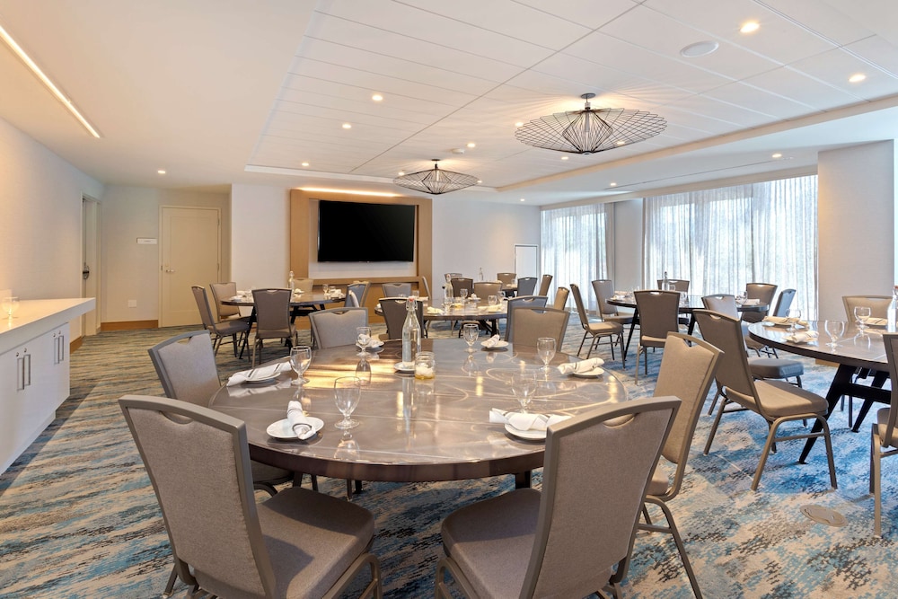 Hilton Garden Inn Boston Brookline MA - photo 37