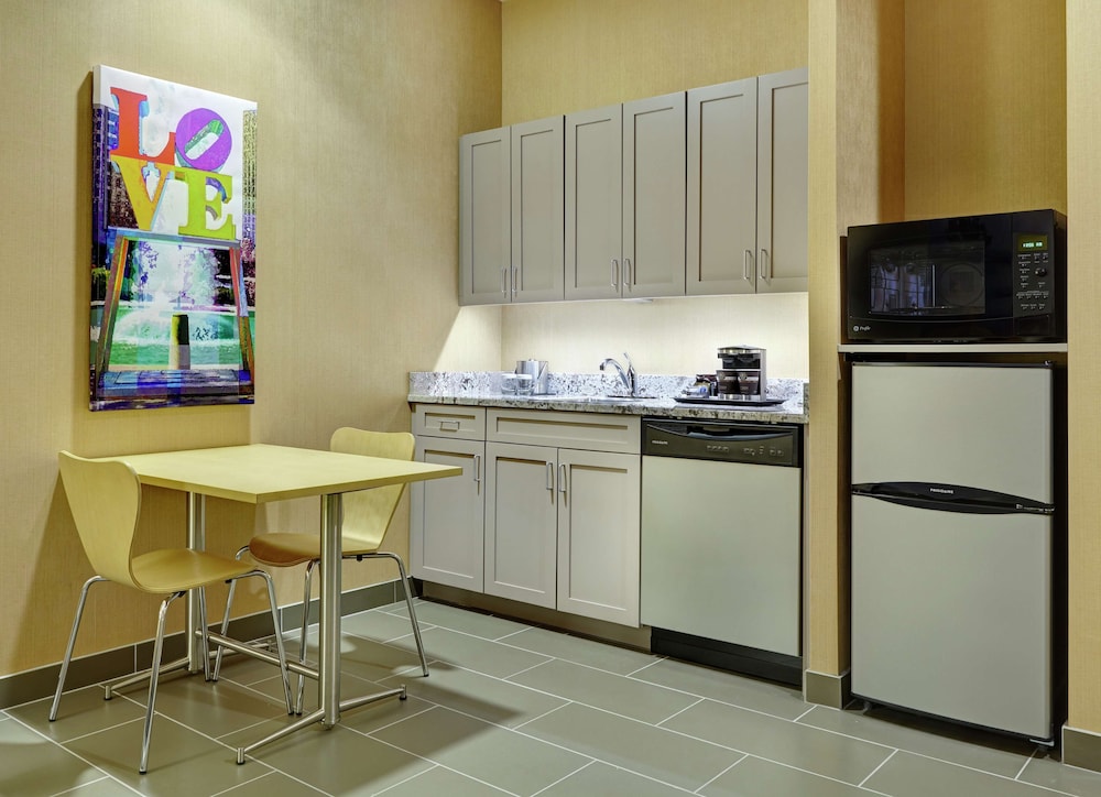 DoubleTree by Hilton Hotel Philadelphia Center City - photo 35