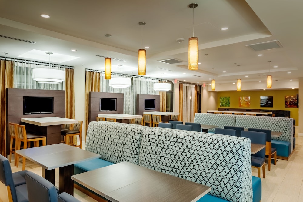 Holiday Inn Express at Monterey Bay by IHG - photo 22