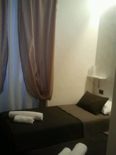 TrastEver Holiday — 4-Star Luxury Hotel in Rome, Italy