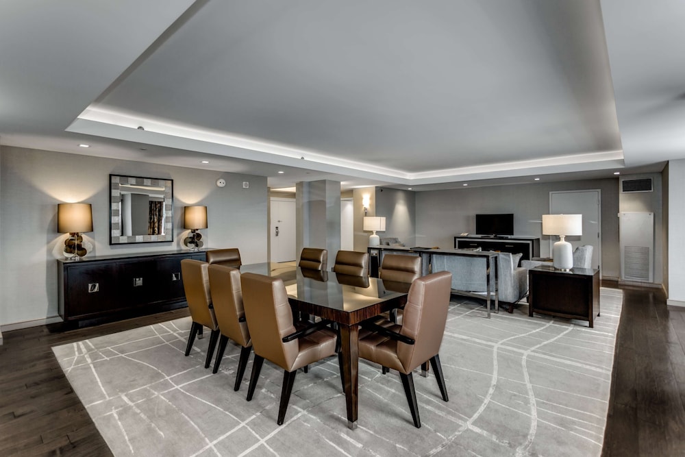 Hilton Columbus at Easton - photo 25