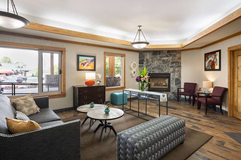 Days Inn & Suites by Wyndham Bozeman - photo 5