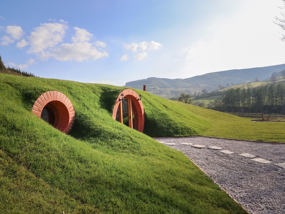 Nant Yr Esgair — Machynlleth