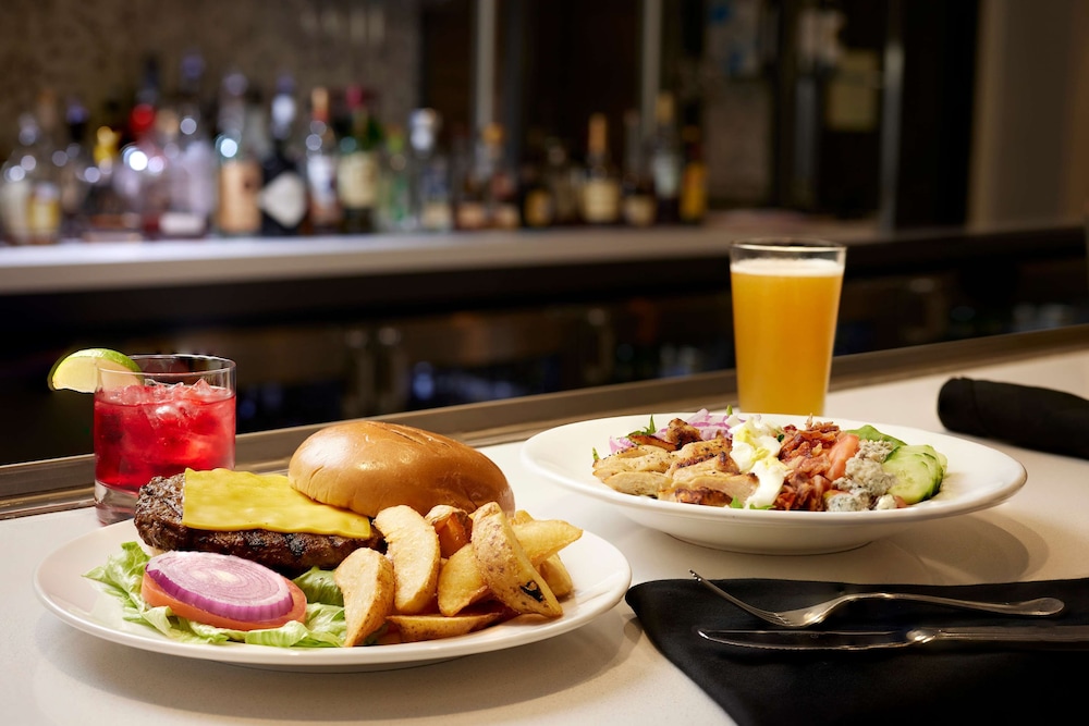 Hilton Garden Inn Las Colinas - photo 43