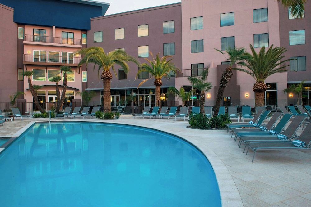 Sheraton Mesa Hotel at Wrigleyville West - photo 10