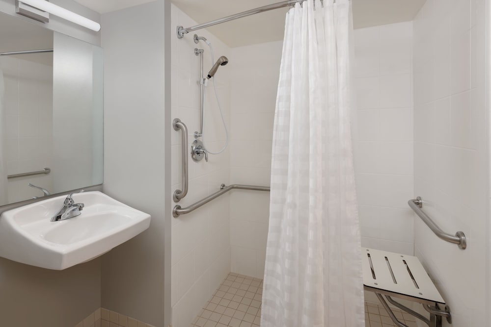 Towneplace Suites By Marriott Findlay - photo 11