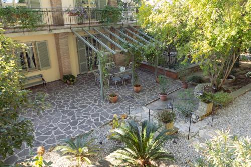 Il Nuvoloso 2 — 4-Star Luxury Hotel in Citta Della Pieve, Italy
