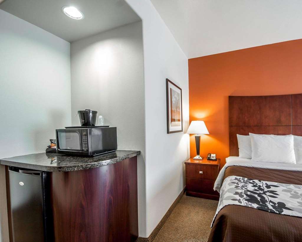 Sleep Inn & Suites Lawton Near Fort Sill - photo 11