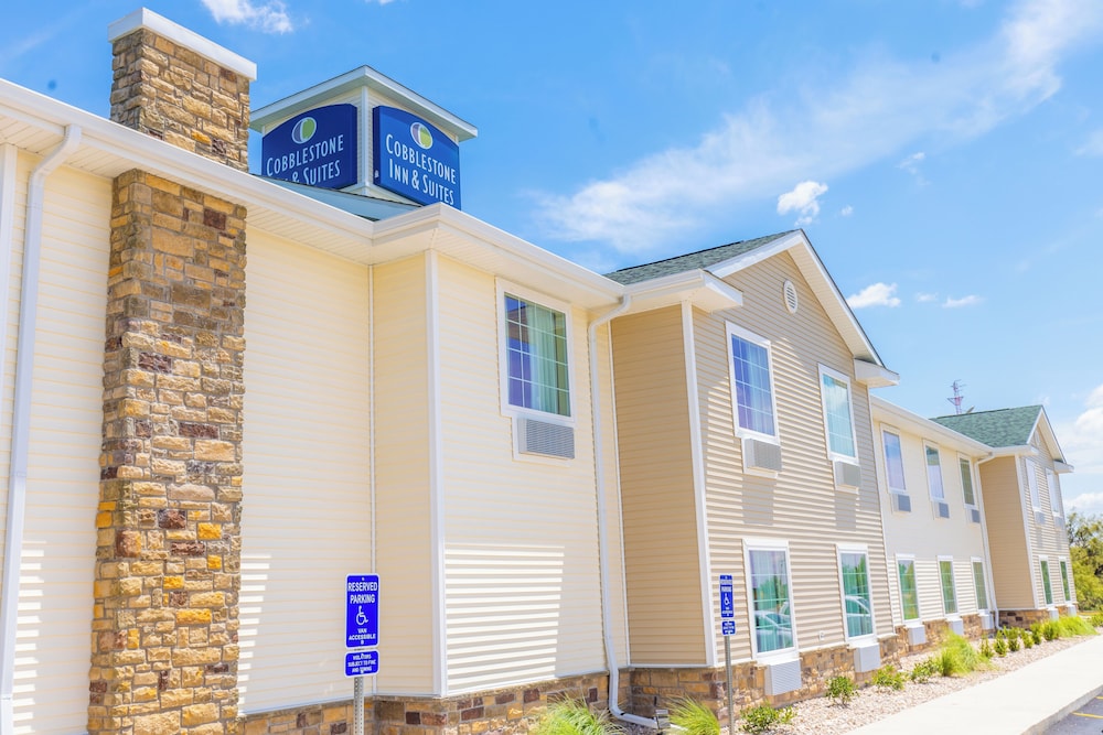 Cobblestone Inn & Suites Winters - photo 98