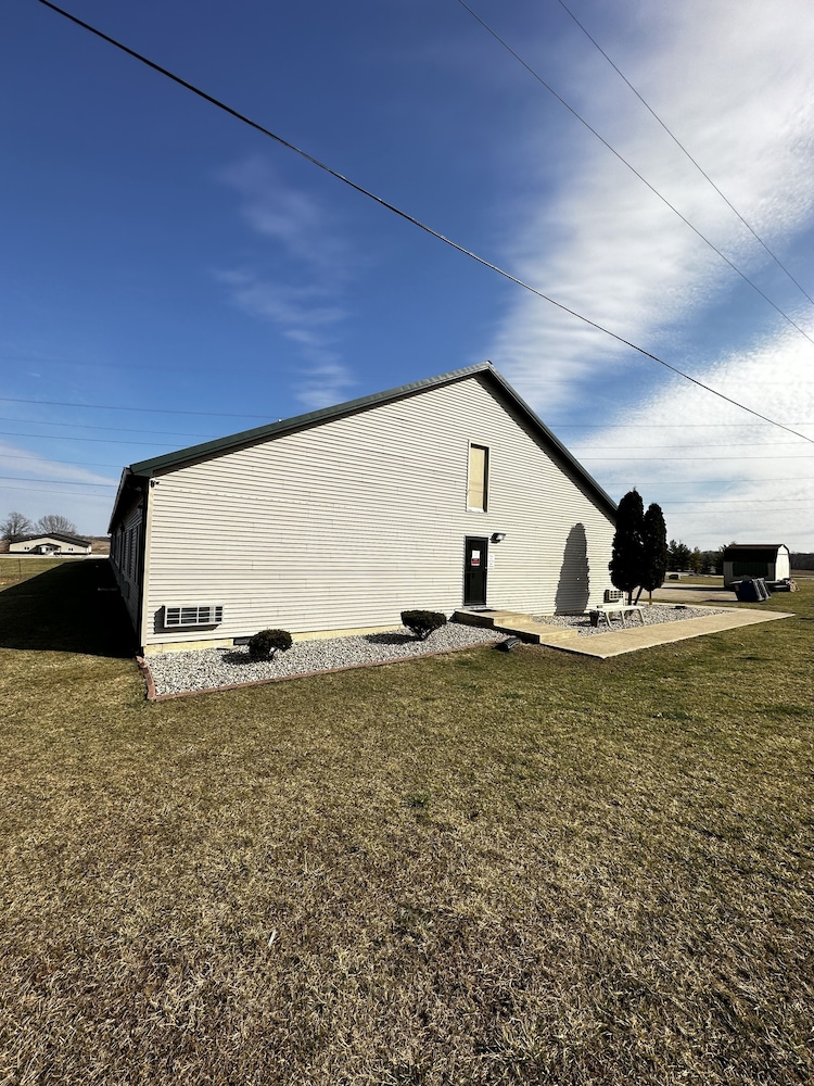Attica Inn - photo 53