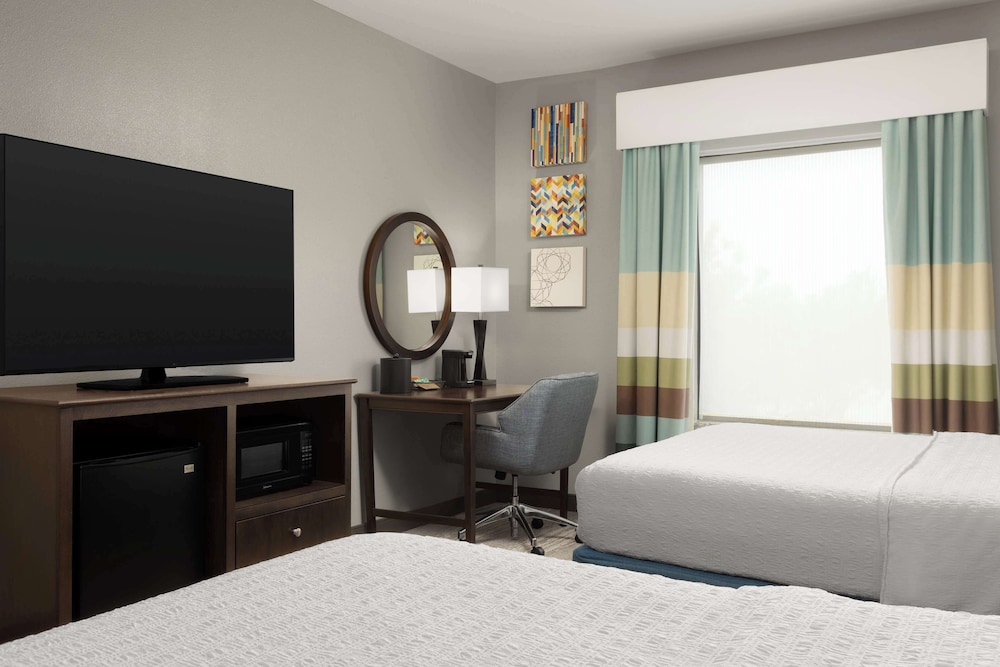 Hampton Inn & Suites Huntsville Research Park Area - photo 9