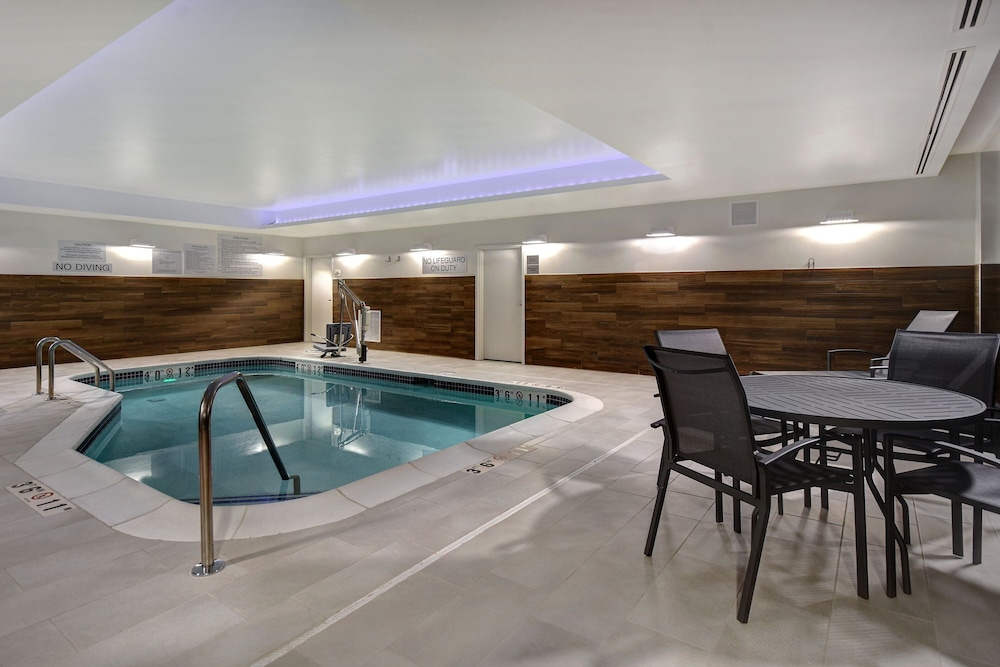 Fairfield Inn & Suites by Marriott Grand Rapids Wyoming - photo 23