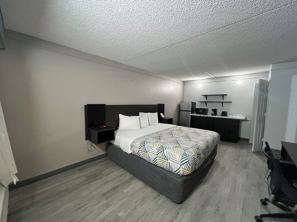 Studio 6 Phoenix AZ Midtown - photo 17