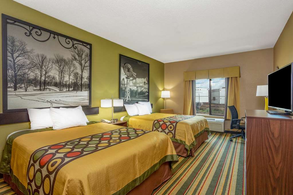Super 8 by Wyndham Goshen - photo 7