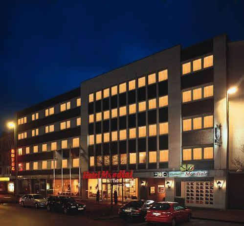 Hotel Mondial — hotel in Langenfeld