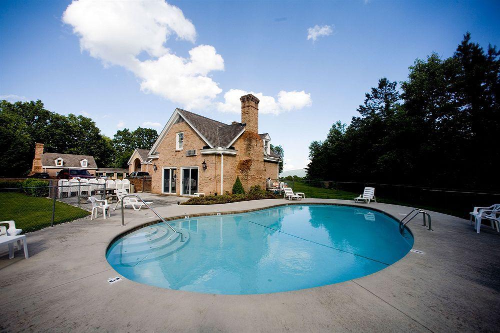 Christopher Place - photo 4