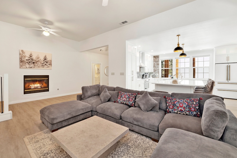 Castlewood Retreat #2524 in Big Bear Lake, United States