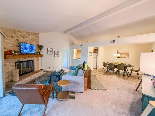 Putters Paradise 2Bed2BathGrillFirepit 10PP - last minute hotel in Osage Beach