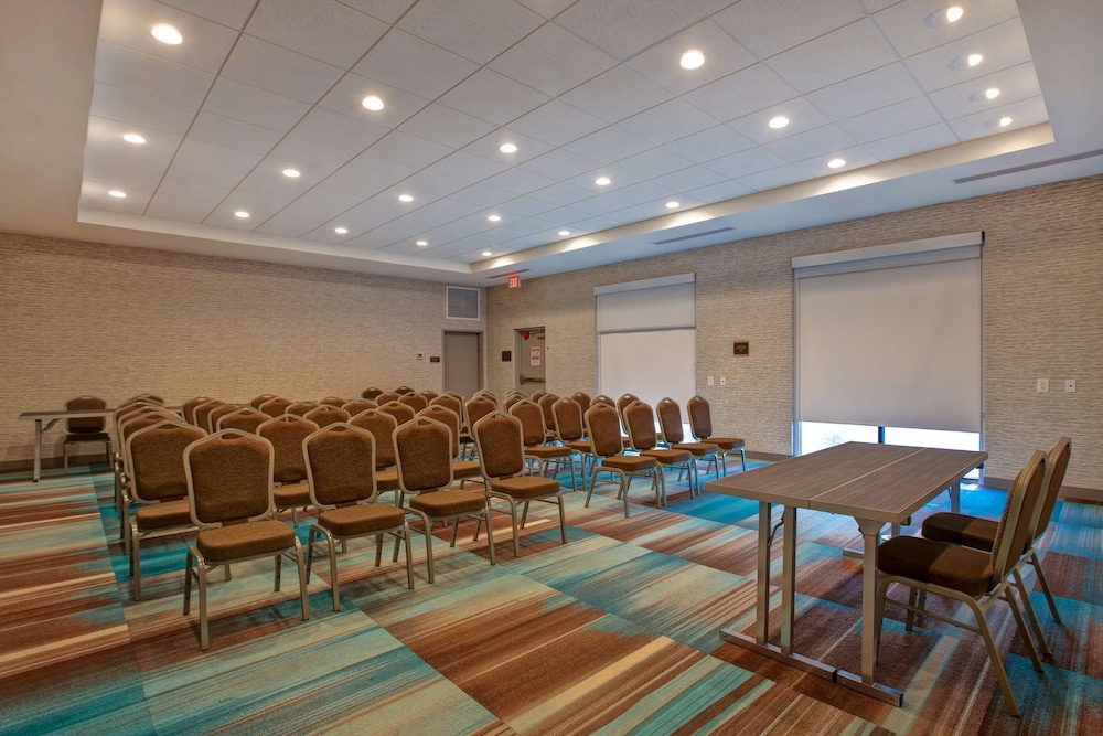 Home2 Suites by Hilton Charlotte Northlake - photo 40