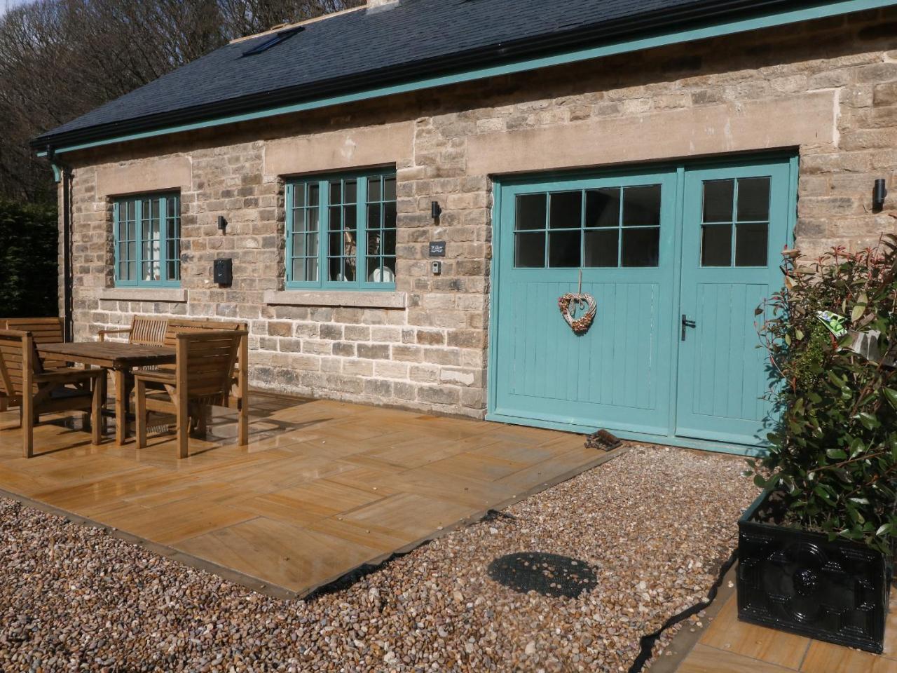 Willow Cottage — 4-Star Luxury Hotel in Sheffield, United Kingdom