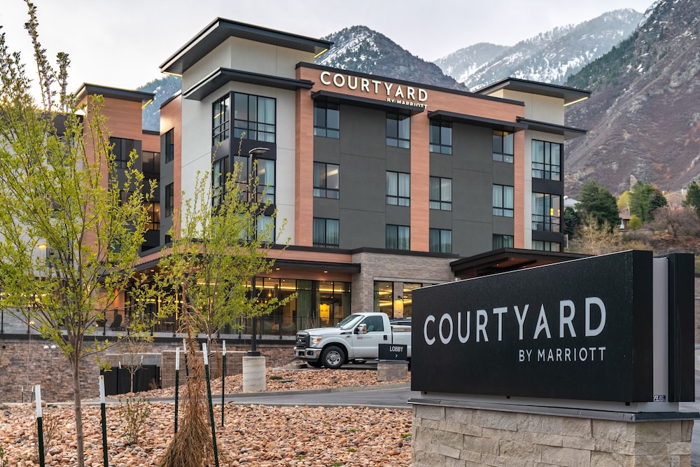 Courtyard by Marriott Salt Lake City Cottonwood - photo 71