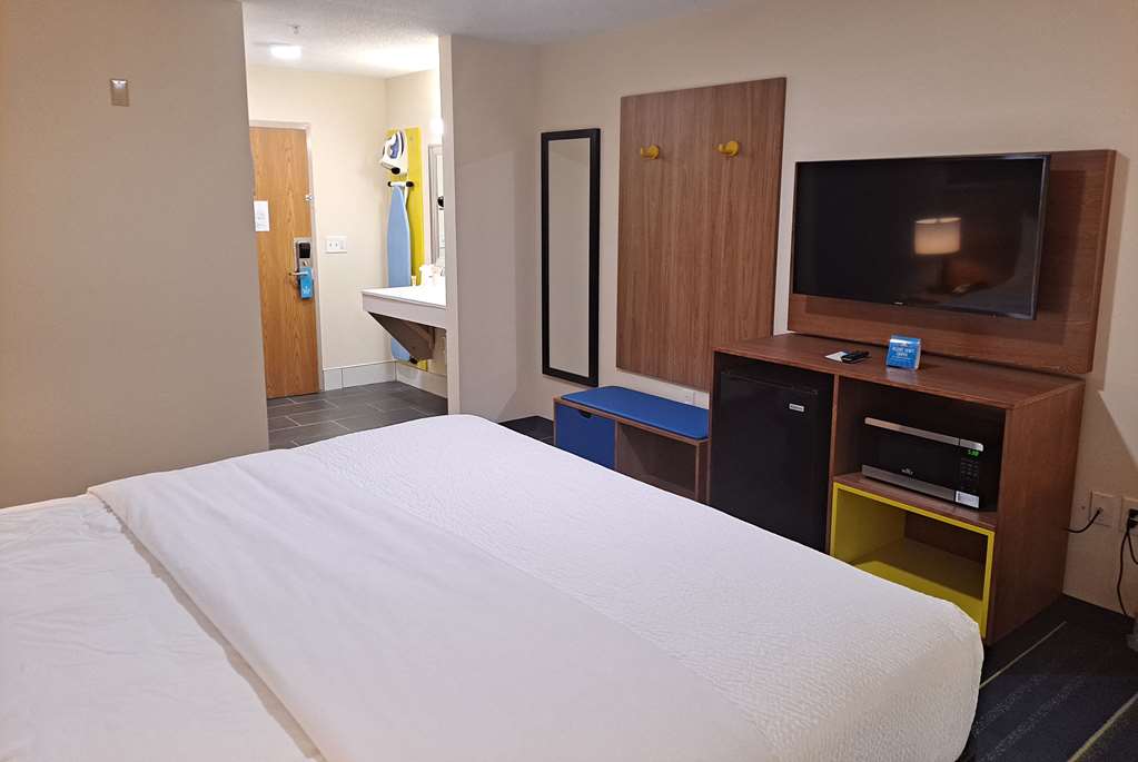 Days Inn by Wyndham Grayson - photo 18