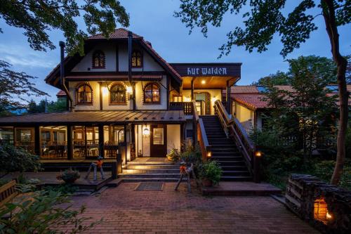 Hotel Hut Walden in Hokuto, Japan