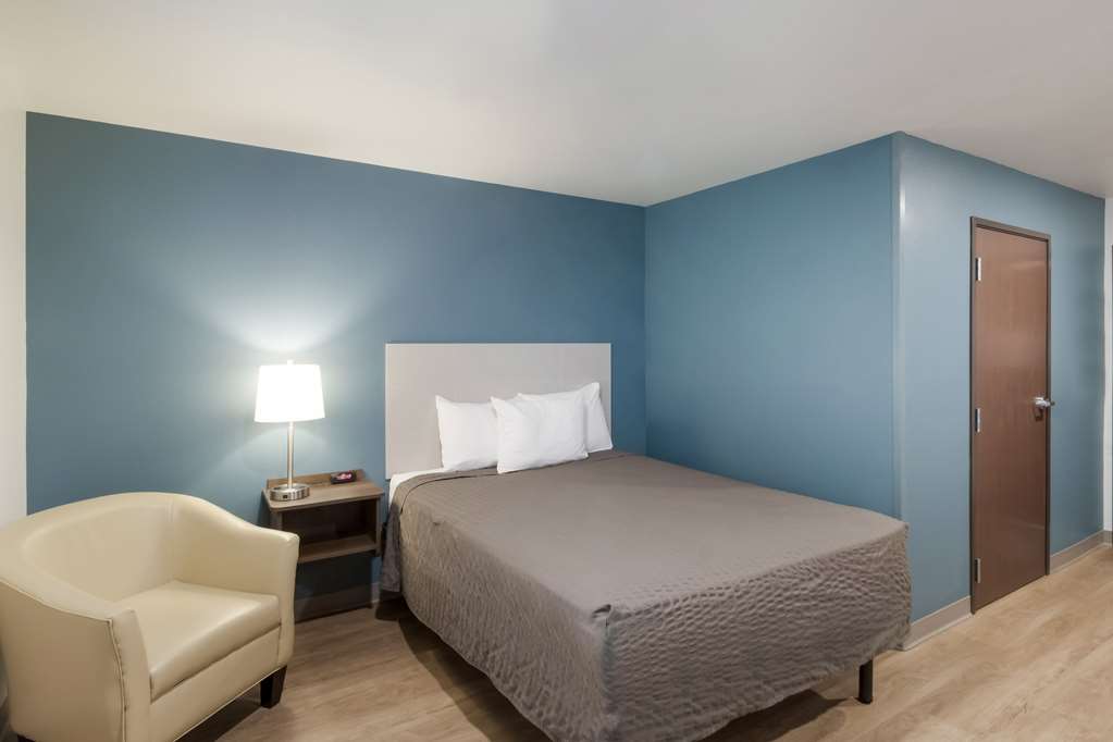 Woodspring Suites Mesa Chandler - photo 17