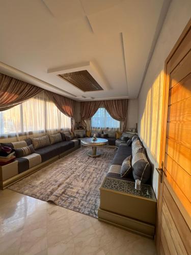 Bel appartement à deux pas de la plage — 4-Star Luxury Hotel in Agadir, Morocco