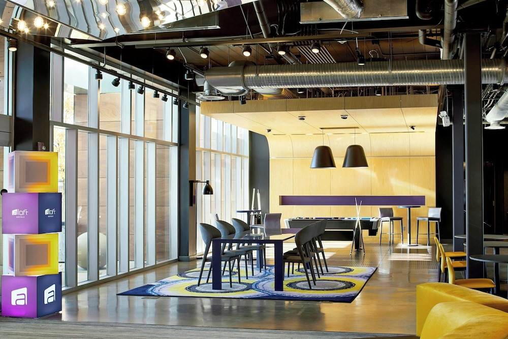 Aloft Dulles Airport North - photo 4