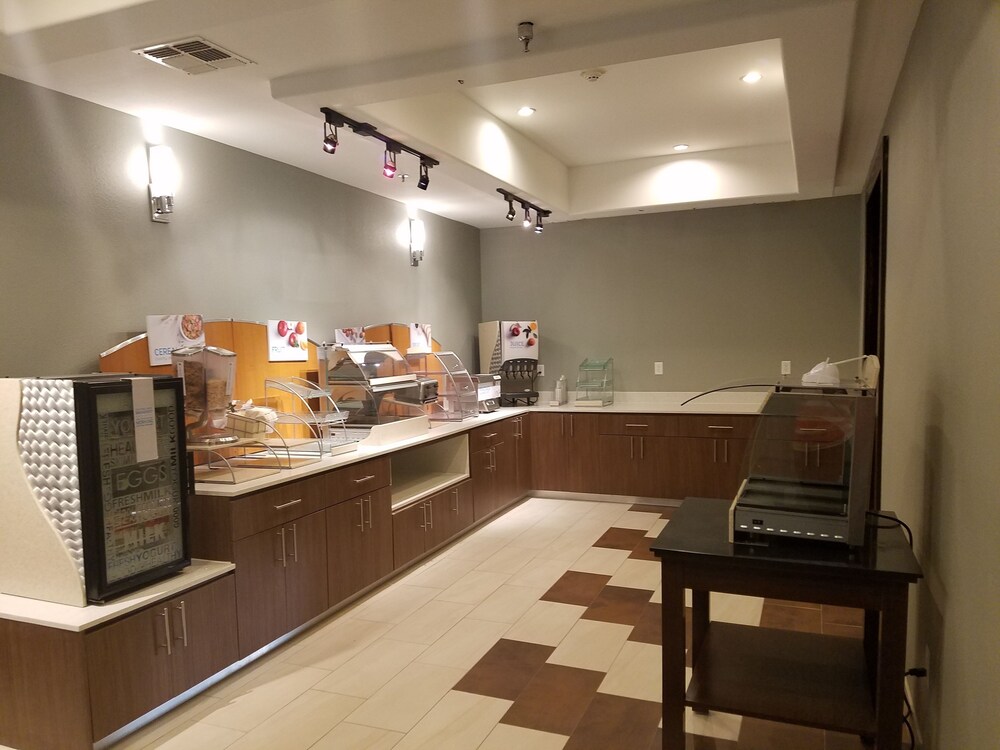 Holiday Inn Express & Suites Rio Grand by IHG - photo 33