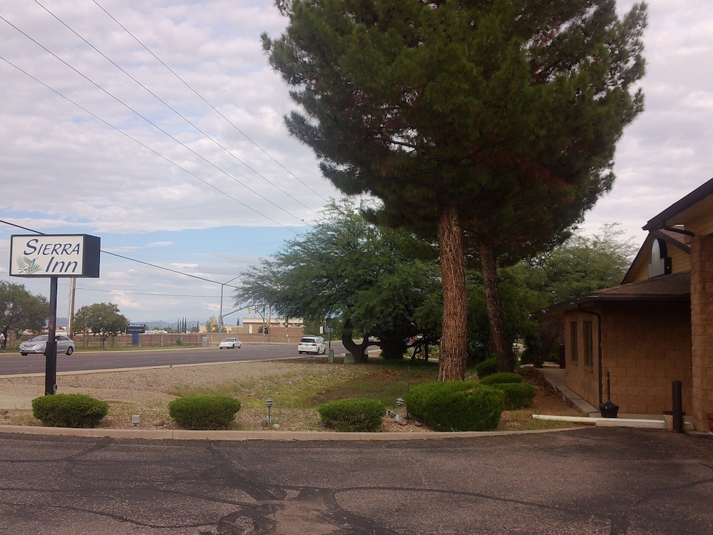 Sierra Inn Near Fort Huachuca AZ - photo 71