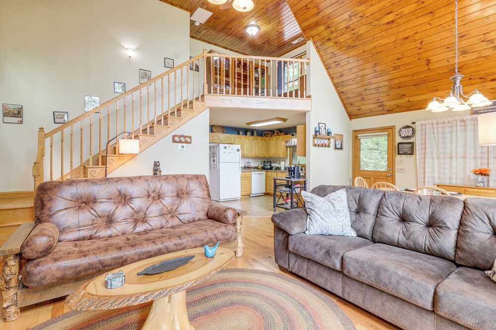 Year Round Mtn View Pet Friendly Murphy Retreat — Murphy