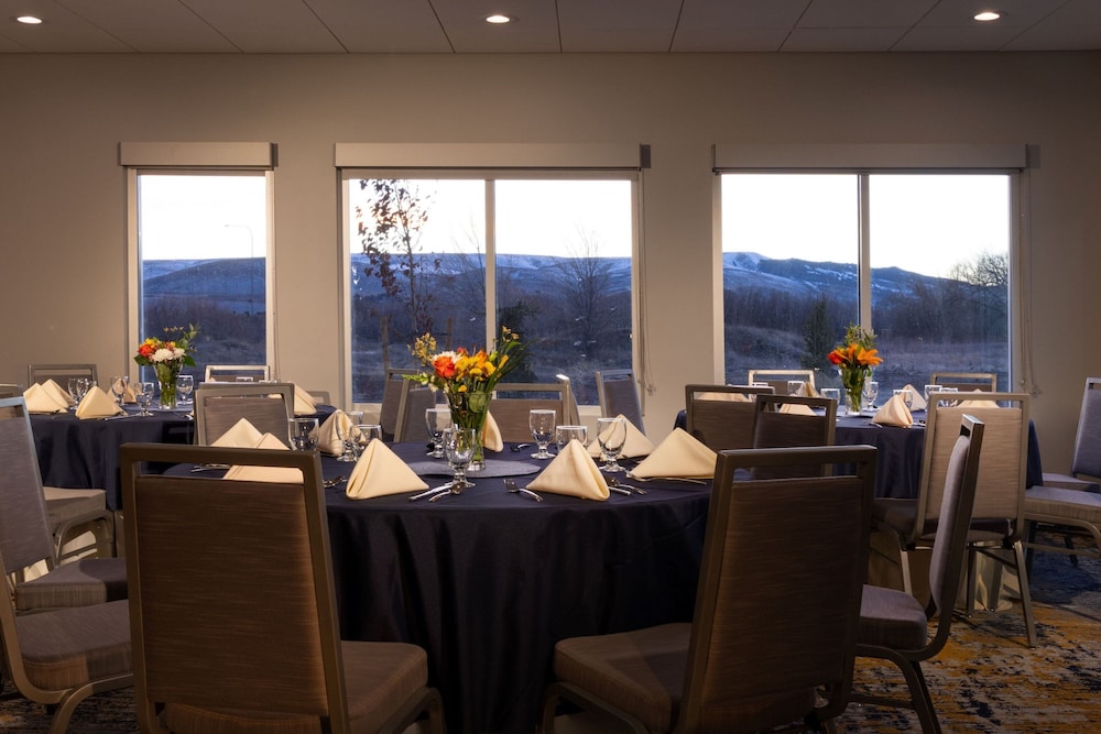 TownePlace Suites by Marriott Ellensburg - photo 28