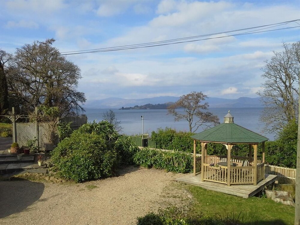 Bruach Lodge — 4-Star Luxury Hotel in Balloch, United Kingdom