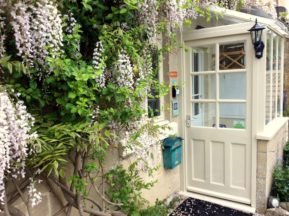 Brooks View in Bath, United Kingdom