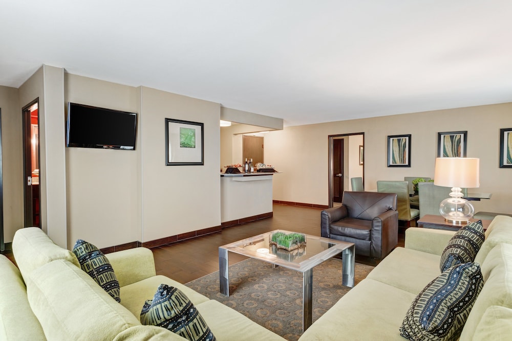 Crowne Plaza Houston Galleria Area by IHG - photo 55
