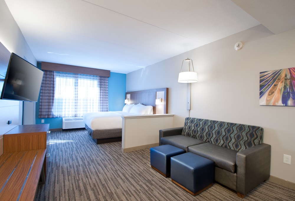 Holiday Inn Express Quantico Stafford by IHG - photo 12