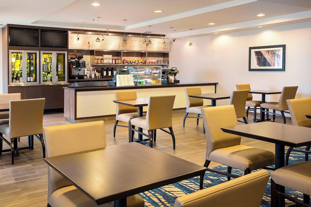 Courtyard by Marriott North Seattle Lynnwood - photo 26