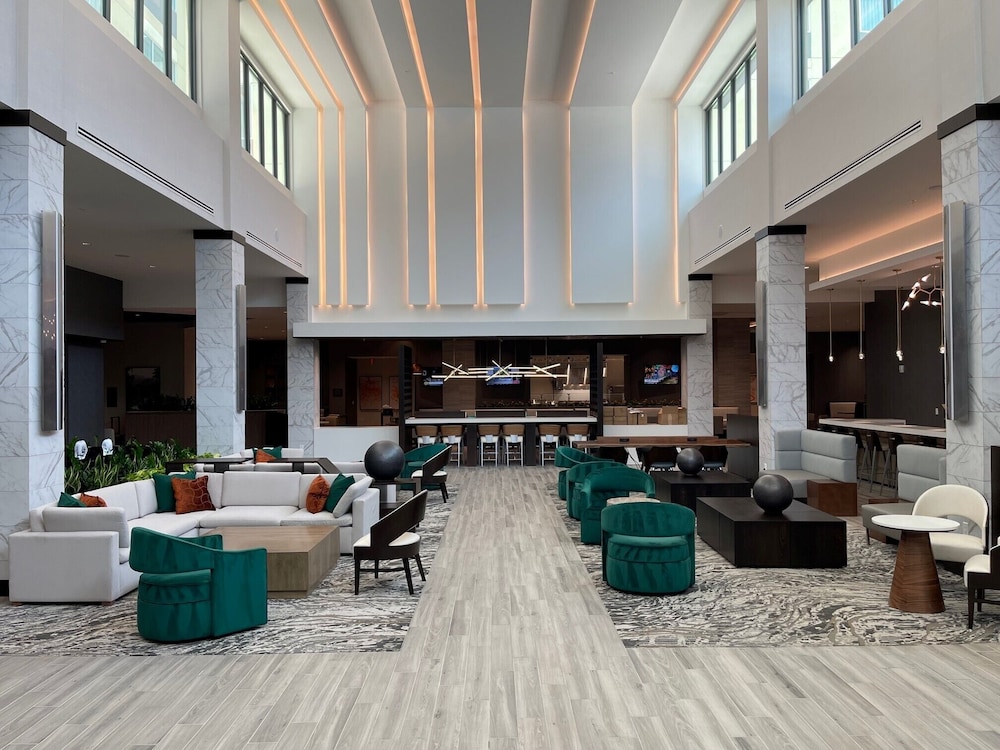 Embassy Suites by Hilton Alpharetta Halcyon - photo 2