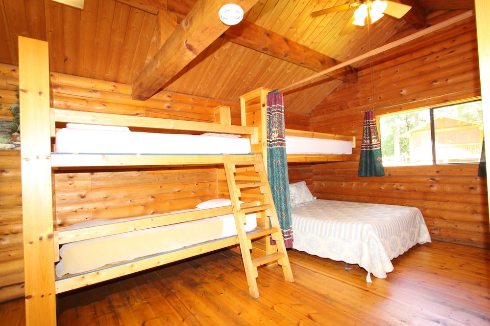 Neshonoc Lakeside Camping Resort - photo 14