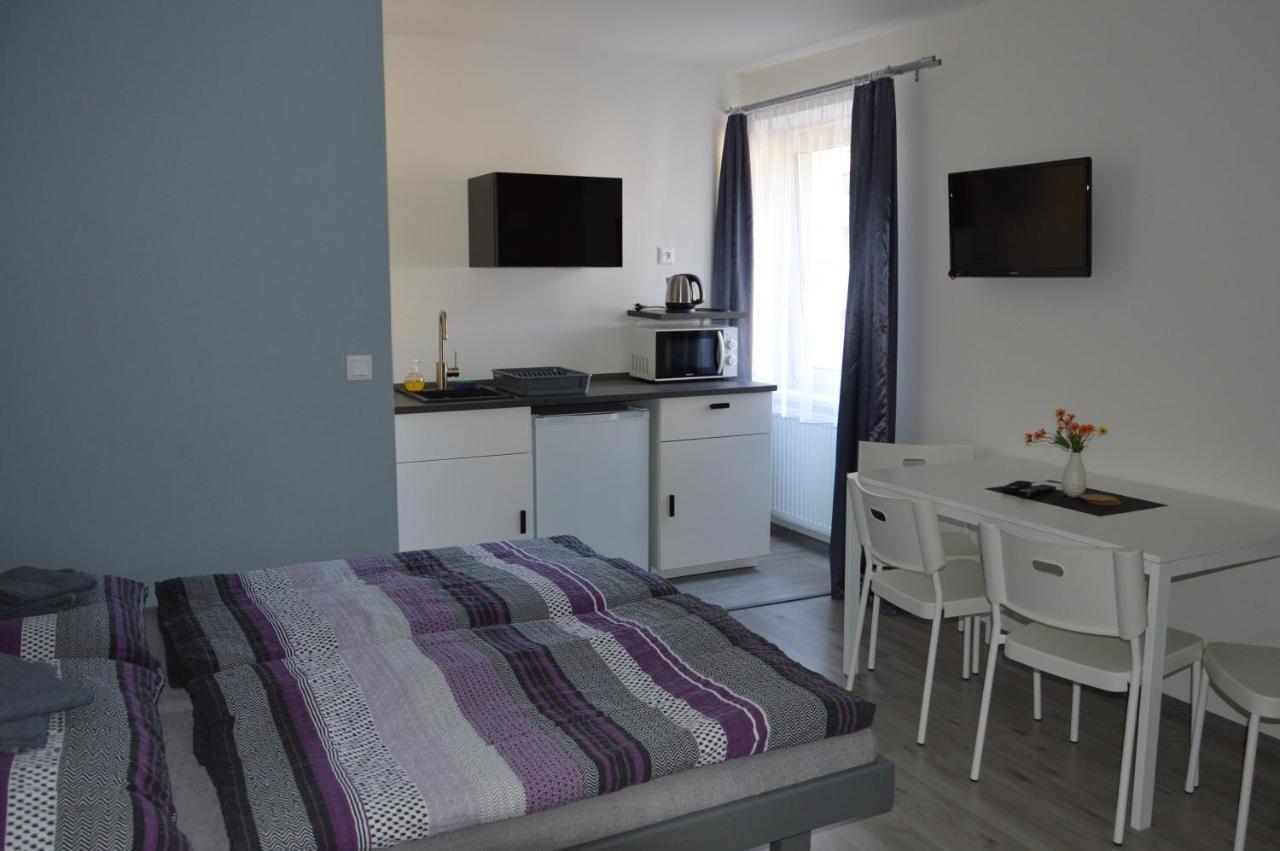 Penzion Kamejk — hotel in Krasna Hora Nad Vltavou