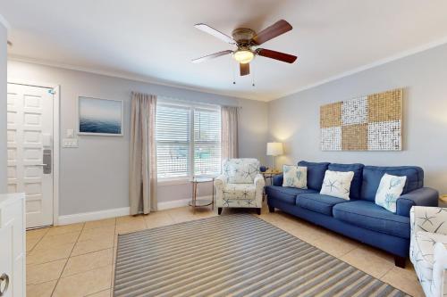 Southern Sunsets - last minute hotel in Destin