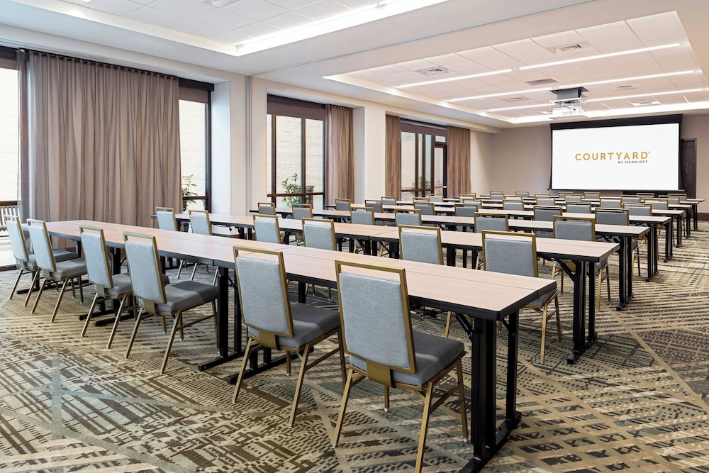 Courtyard by Marriott Atlanta Midtown - photo 50