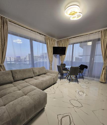 EverGreen Apartment4 — 4-Star Luxury Hotel in Navodari, Romania